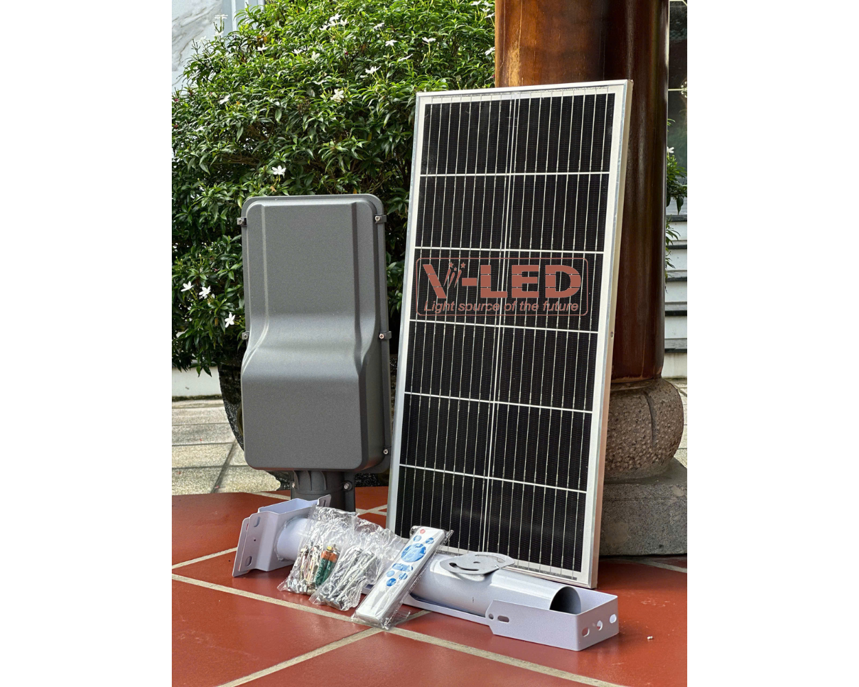 Đèn bàn chải năng lượng mặt trời V-LED 400W - Ảnh 14