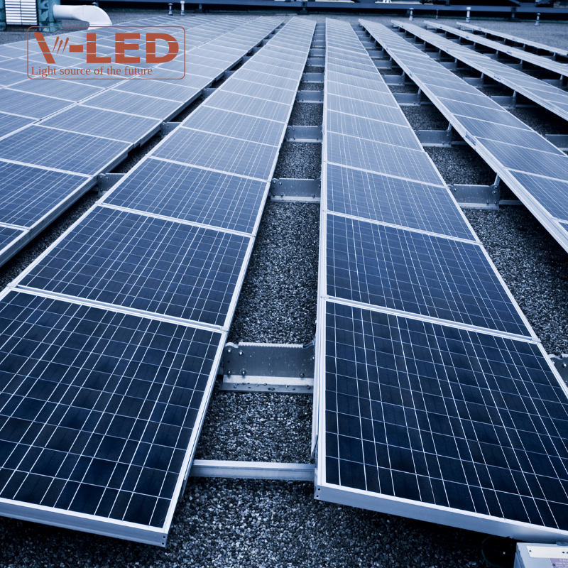 Lắp tấm pin NLMT